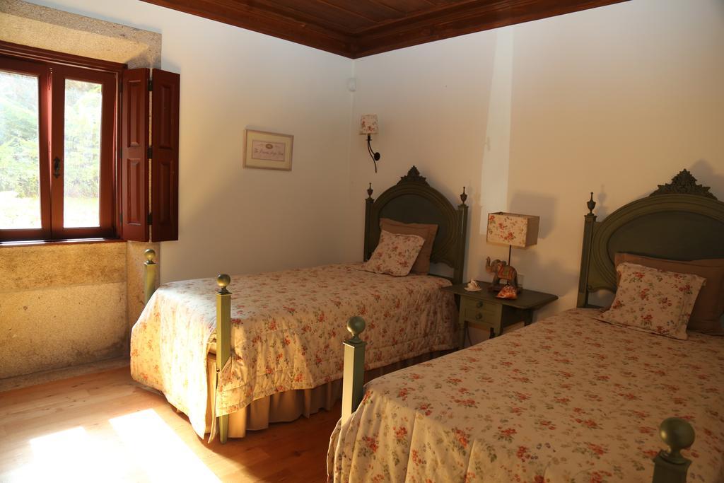 Quinta Dos Castanheiros Bed And Breakfast Ponte de Lima Pokoj fotografie